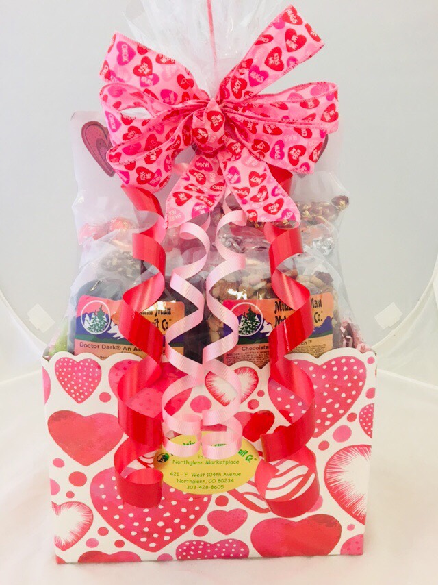 Valentine Pleaser Valentine's Day Gift Basket – Boston Gift Baskets