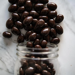 Dark Chocolate Almonds -06125 