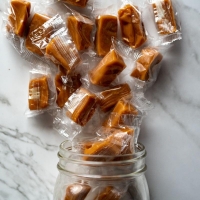 Gourmet Vanilla Sea Salt Caramels - 07497 