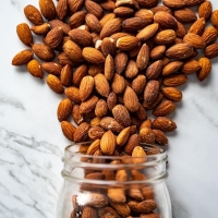 Smoked Almonds - 02100 
